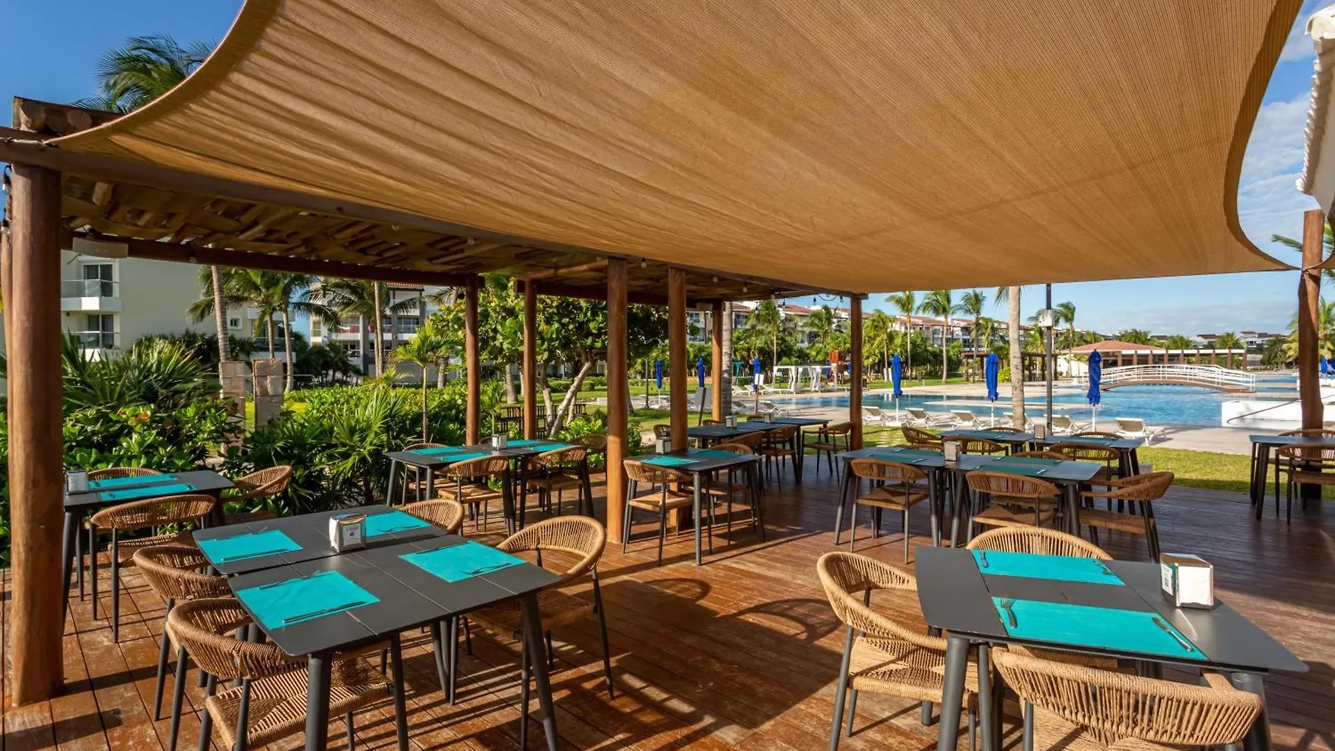 Casa Las Perlas New !! At Mareazul Condo Playa del Carmen
