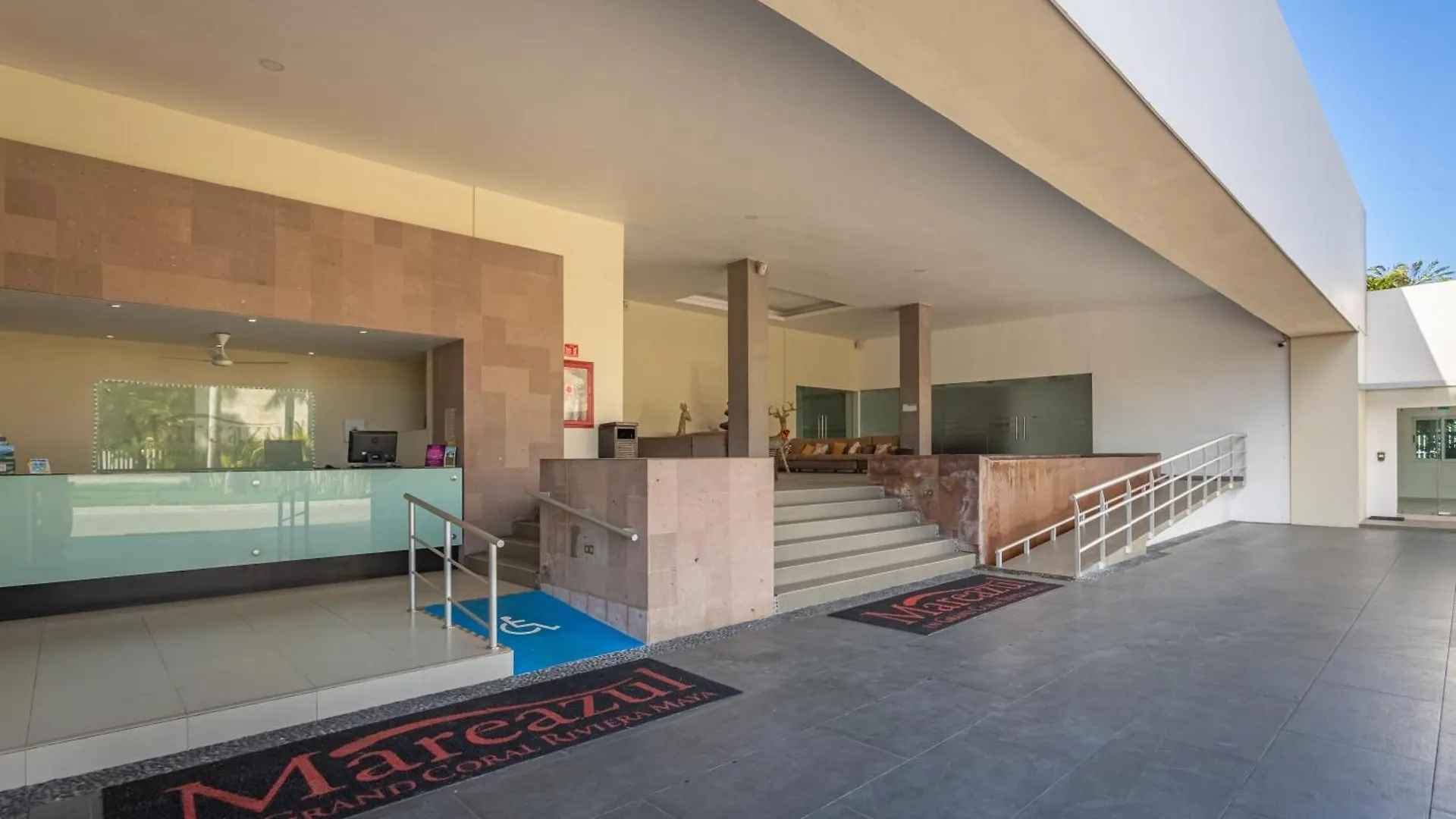 Casa Las Perlas New !! At Mareazul Condo Playa del Carmen 0*,