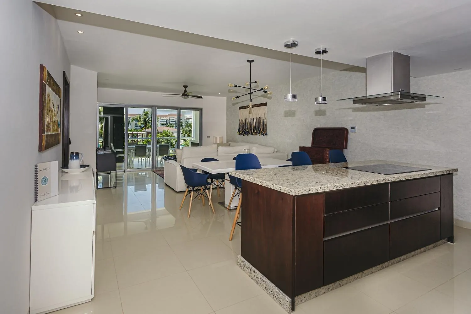 Casa Las Perlas New !! At Mareazul Condo Playa del Carmen Apartment