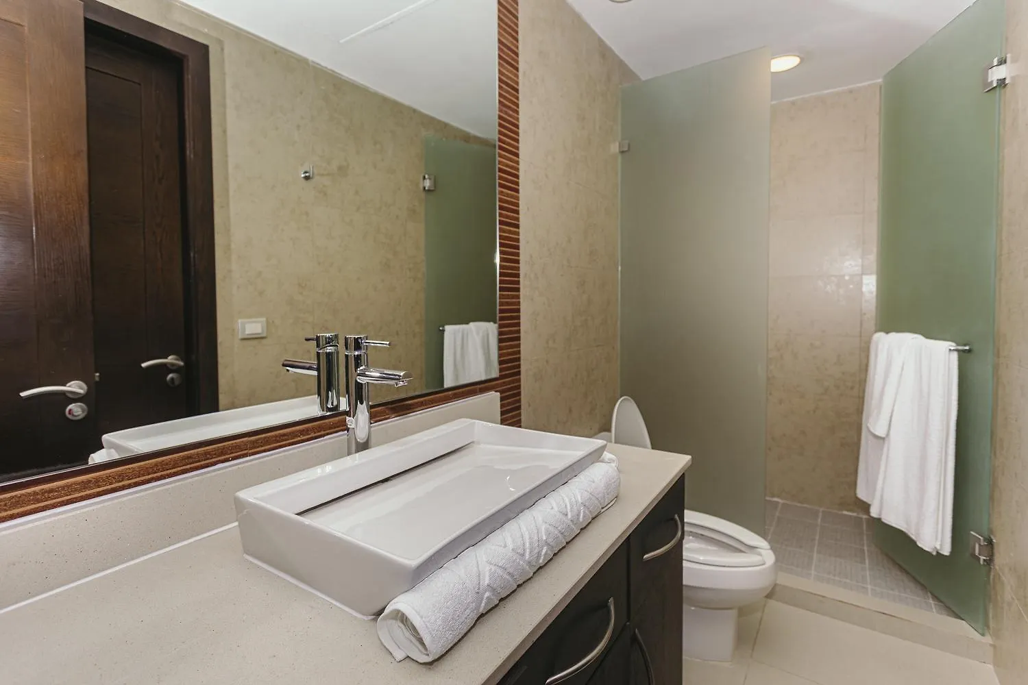 Apartment Casa Las Perlas New !! At Mareazul Condo Playa del Carmen
