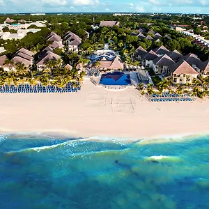 4* Üdülőközpont Allegro Playacar