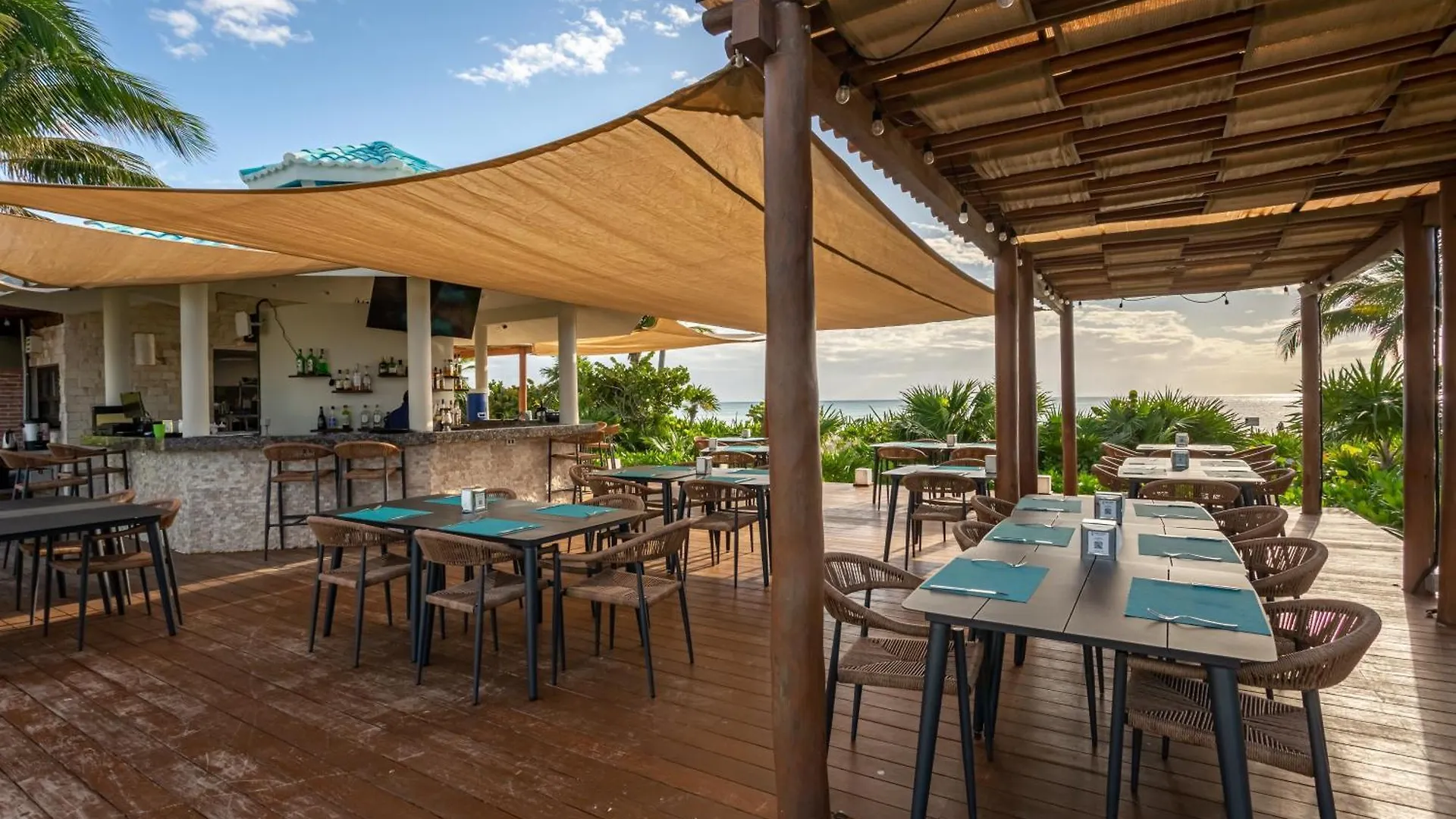 Casa Las Perlas New !! At Mareazul Condo Playa del Carmen 0*,